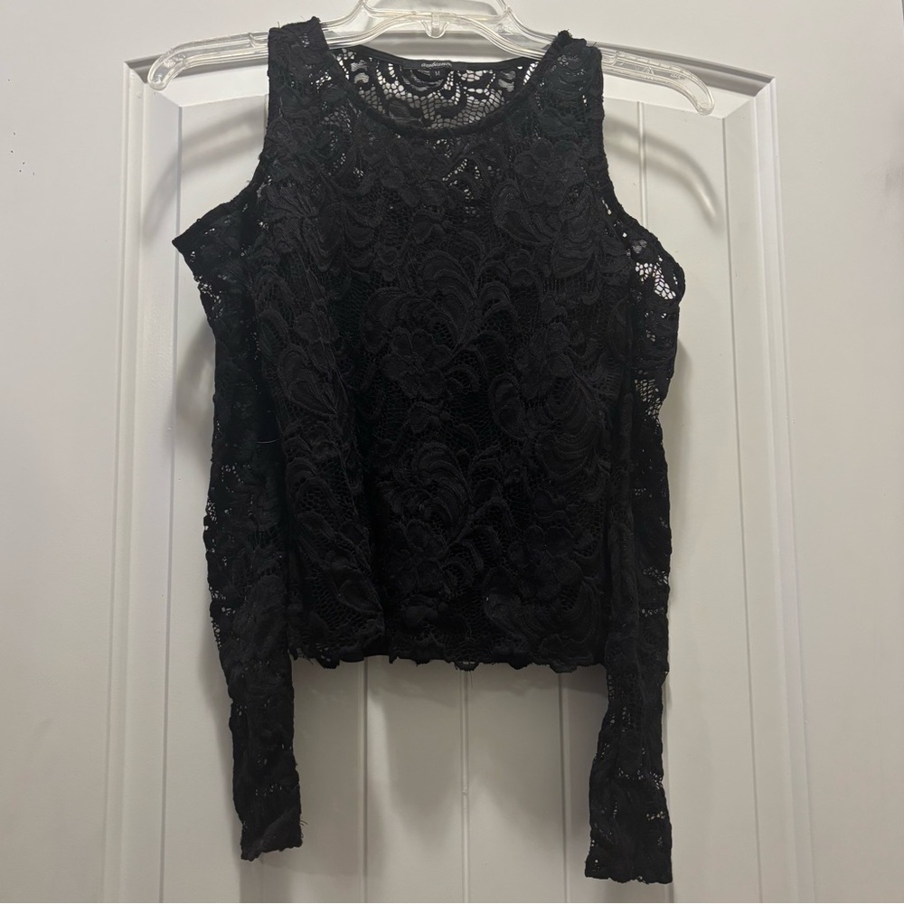 Cute black laced top